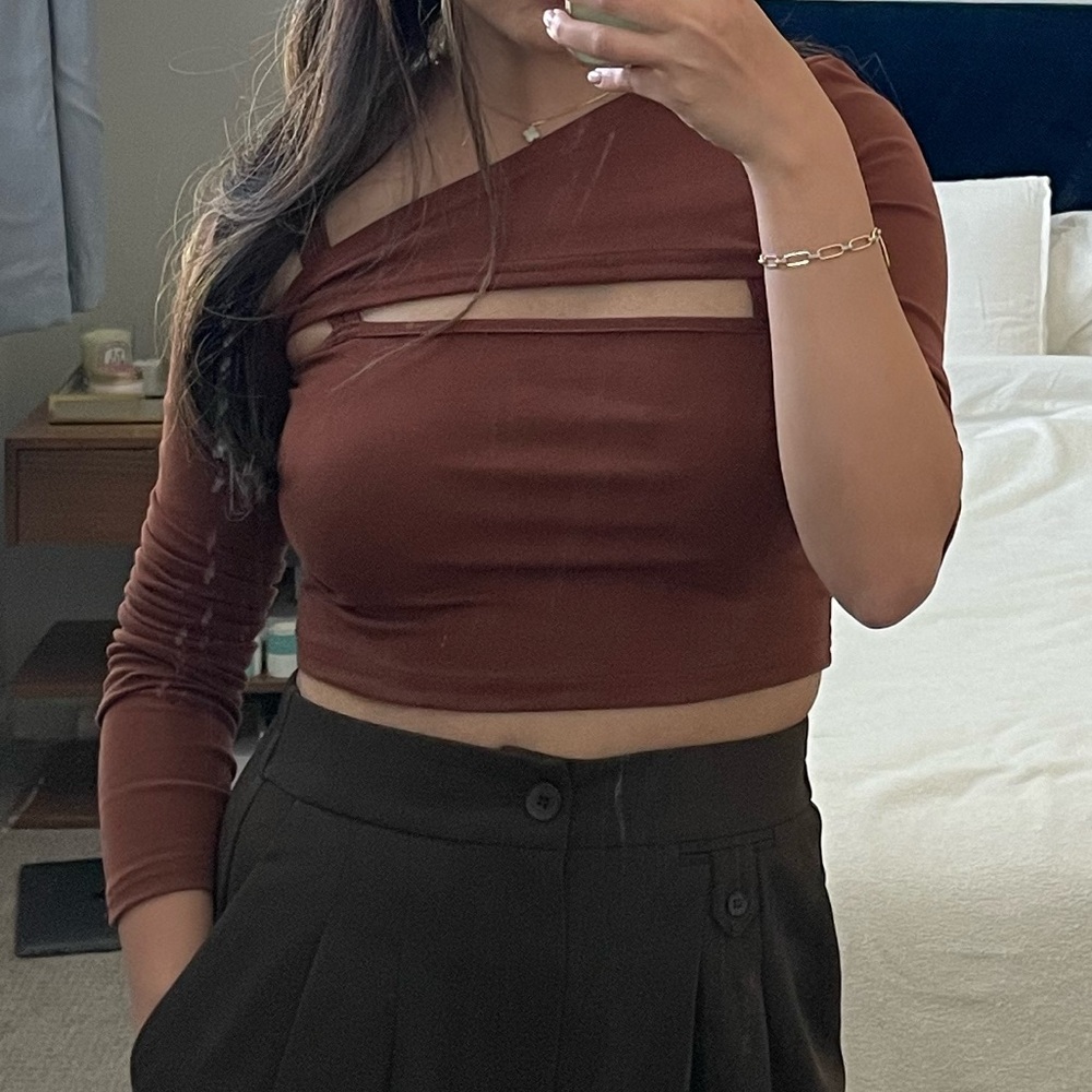 YesStyle brown casual top (2pc)